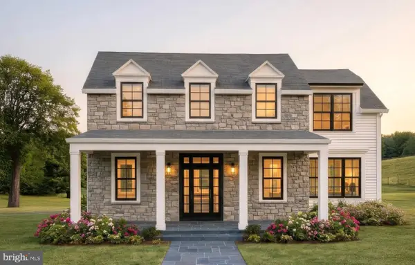 Lot 8 Village Crossing, LAHASKA, PA 18931