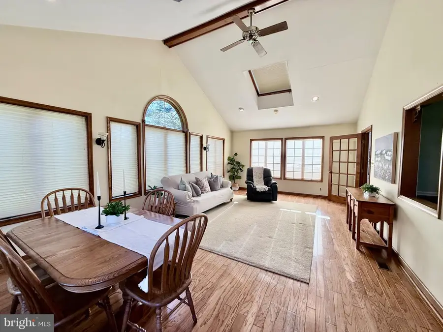 41 Woodlawn Rd, Warminster, PA 18974 - #3