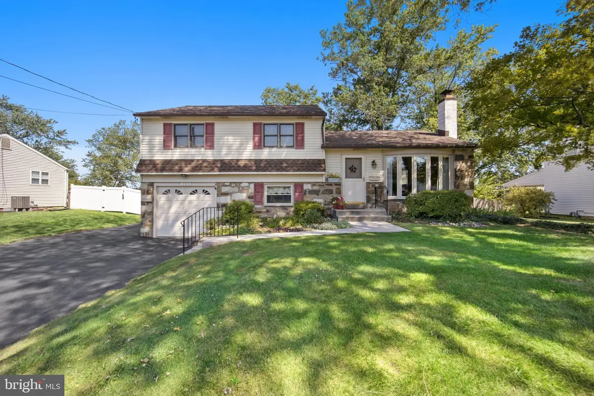785 Garden Rd, Warminster, PA 18974 - #1