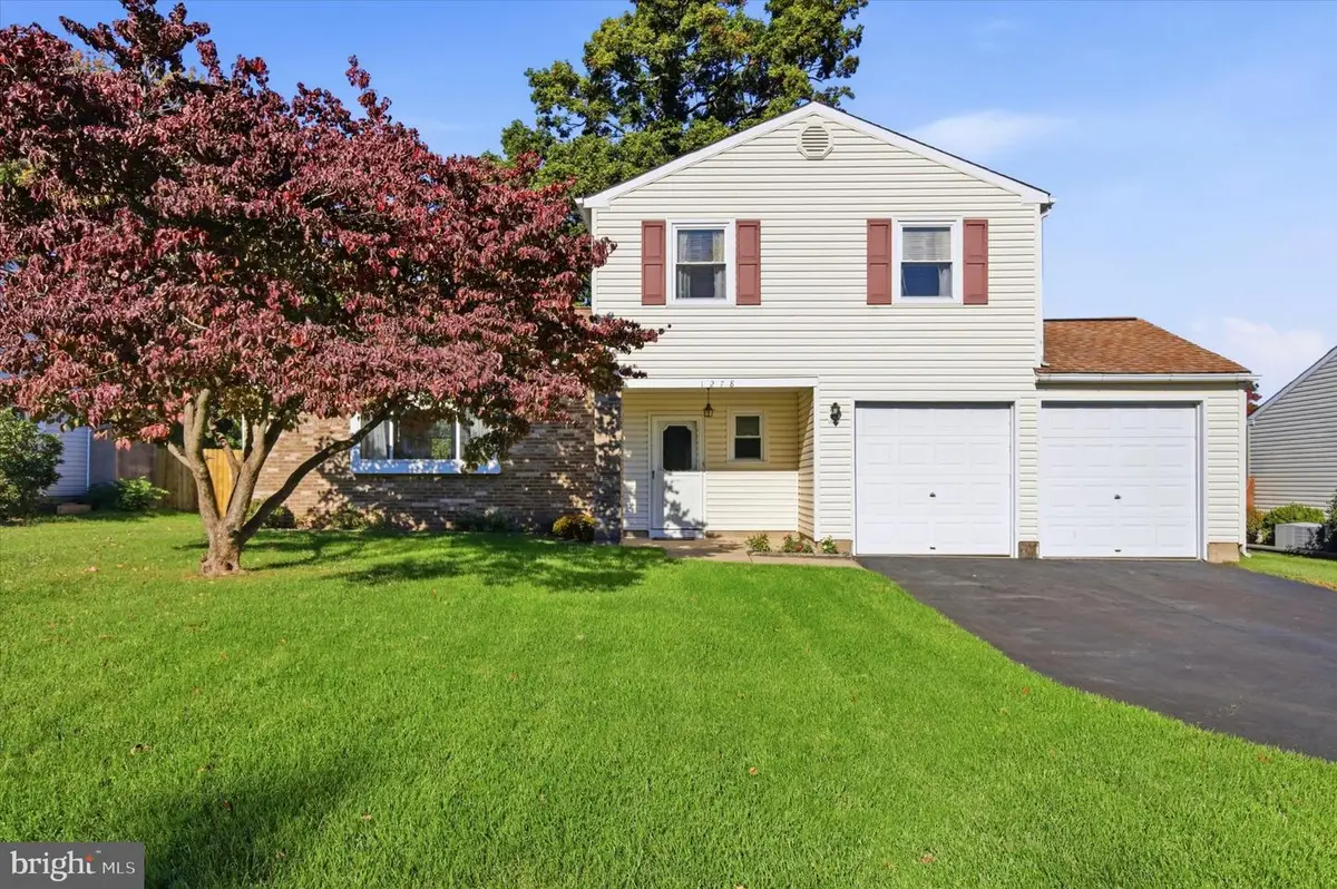1278 Twin Streams Dr, Warminster, PA 18974 - #1