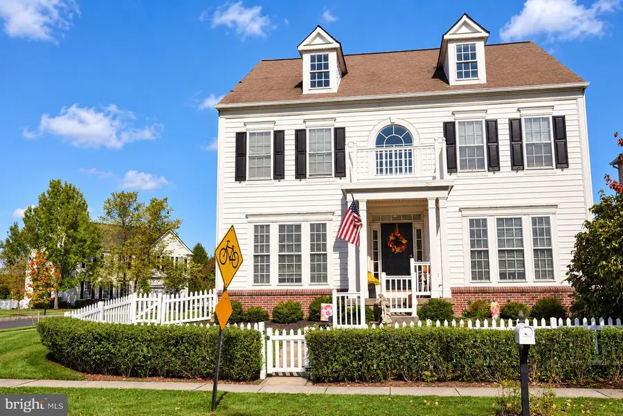 10 Croft Dr, Fountainville, PA 18923 - #2