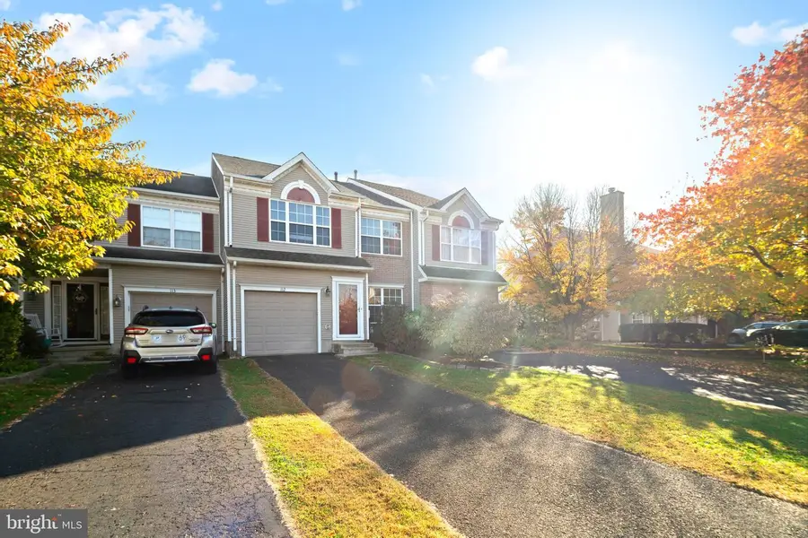 112 Quince Cir, Newtown, PA 18940 - #2