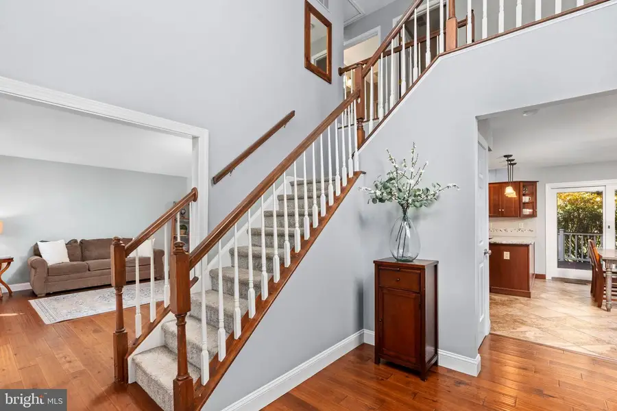 5220 Lovering Dr, Doylestown, PA 18902 - #2