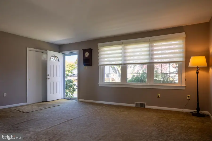 972 Birch Rd, Warminster, PA 18974 - #3