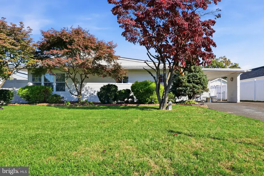 24 Fireside Ln, Levittown, PA 19055 - #3