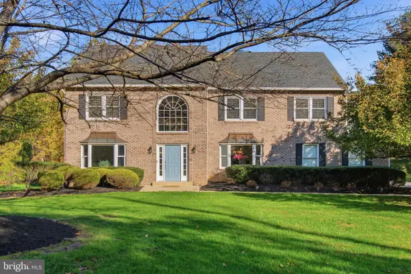 29 Bridgestone Dr, LANGHORNE, PA 19053