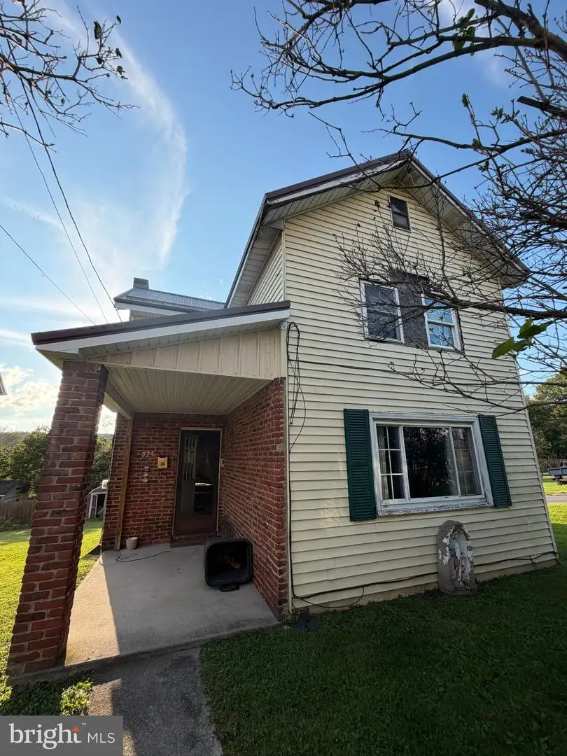 925 Main St, Lilly, PA 15938 - #2