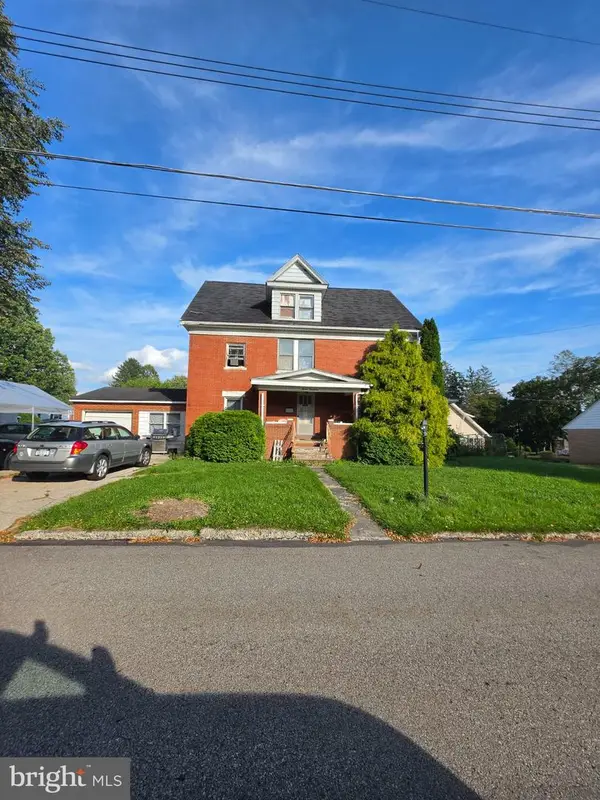 717 Case Ave, JOHNSTOWN, PA 15905