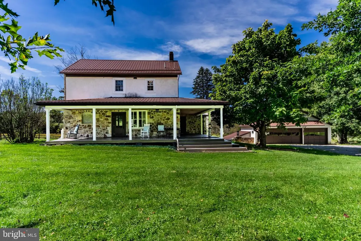 266 Fifty Acre Rd, Johnstown, PA 15904 - #1