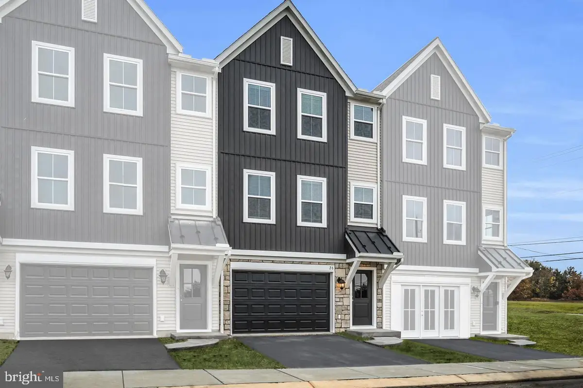 26 Morgan Cir #002-01, Carlisle, PA 17013 - Image #1
