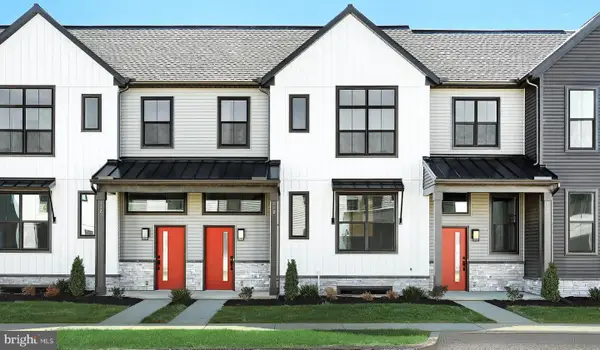 110 Madison Dr, MECHANICSBURG, PA 17055