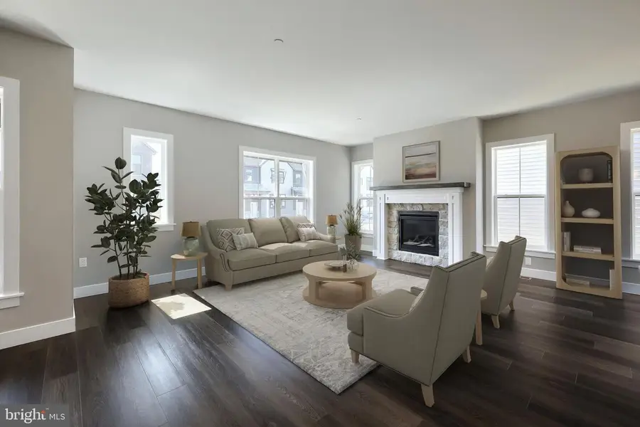 109 Madison Dr, Mechanicsburg, PA 17055 - Image #2