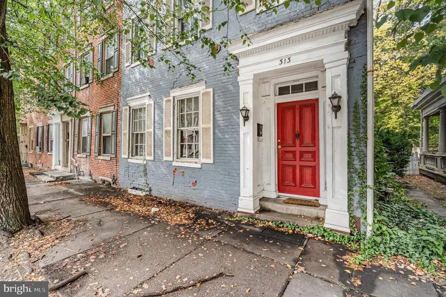 313 E Main St, Mechanicsburg, PA 17055 - Image #2