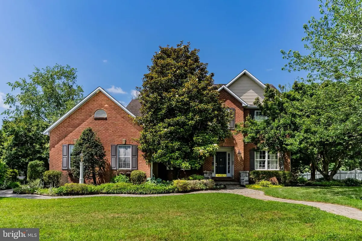 5960 Huntington Commons, Enola, PA 17025 - Image #1