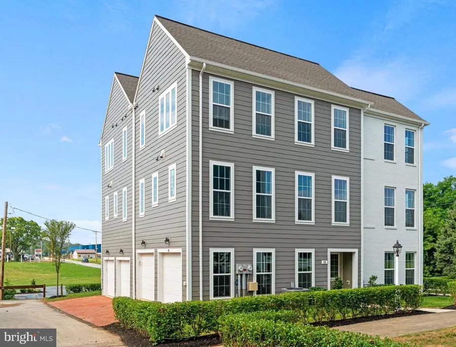 33 Seover Way, Carlisle, PA 17015 - Image #2