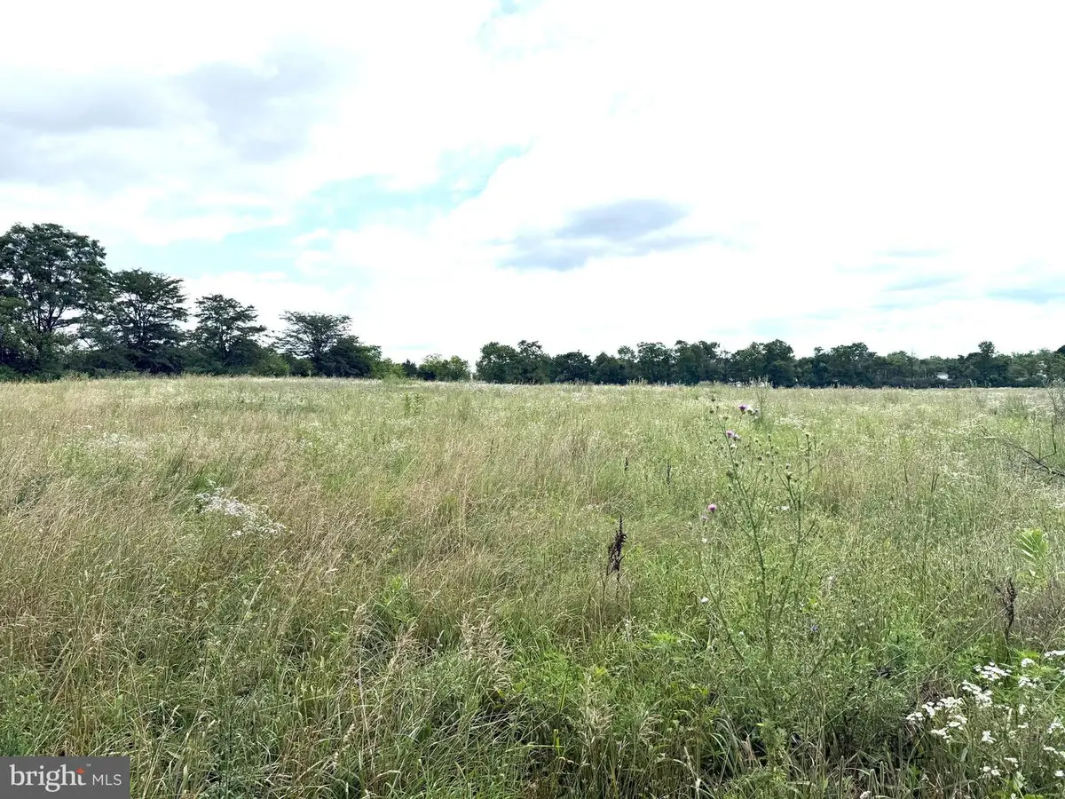 Hillview Dr, Carlisle, PA 17015 - Image #1