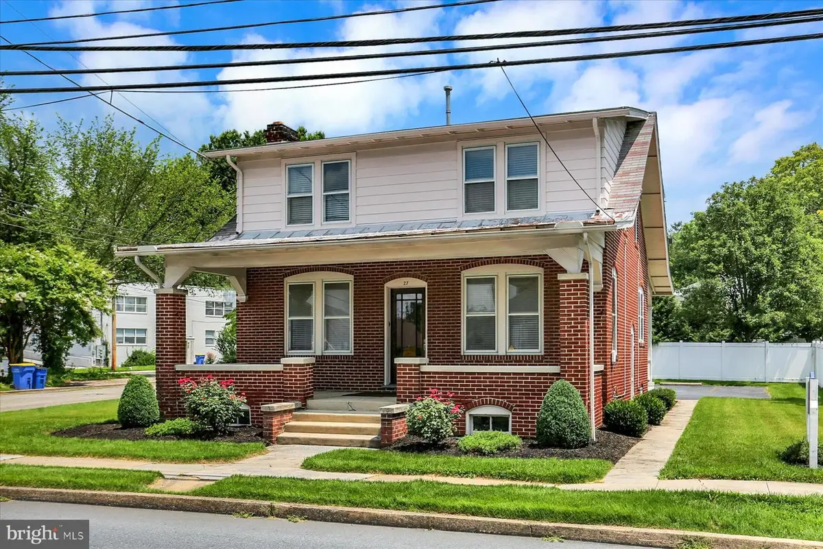 27 S 34th St, Camp Hill, PA 17011 - Image #1