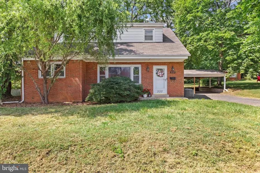 337 Evergreen St, New Cumberland, PA 17070 - Image #2