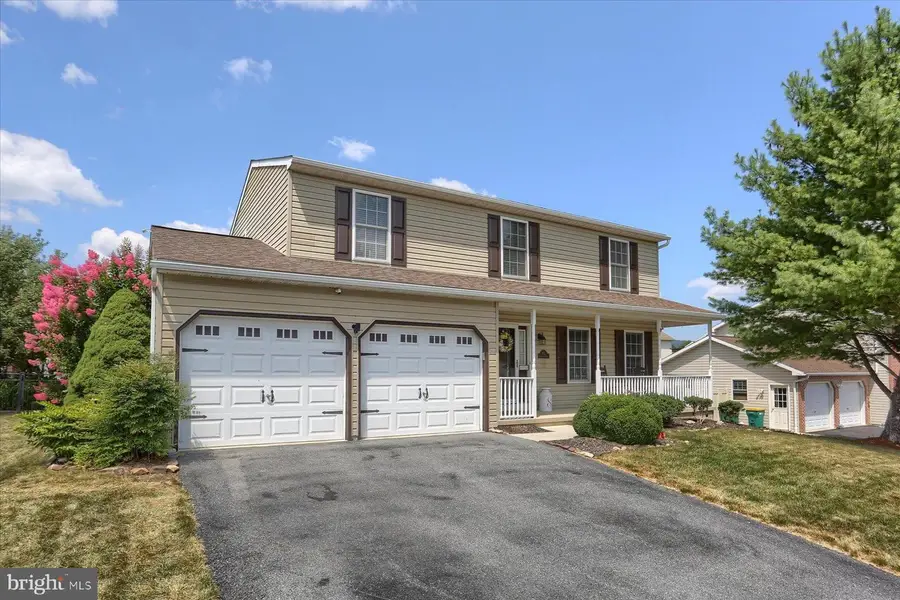 921 Maplewood Ln, Enola, PA 17025 - Image #3
