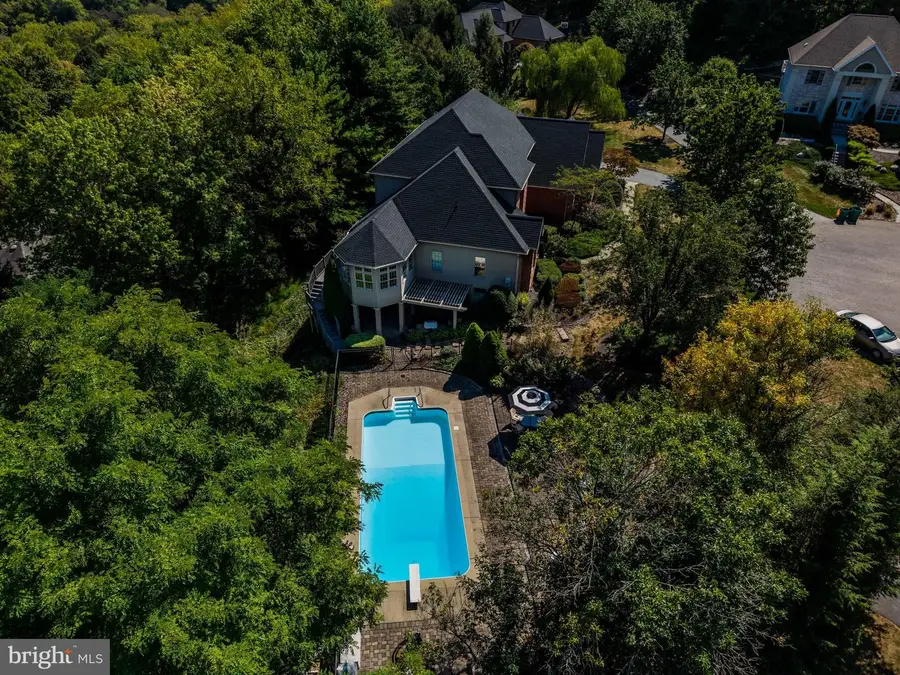 7 Accent Cir, Camp Hill, PA 17011 - Image #2