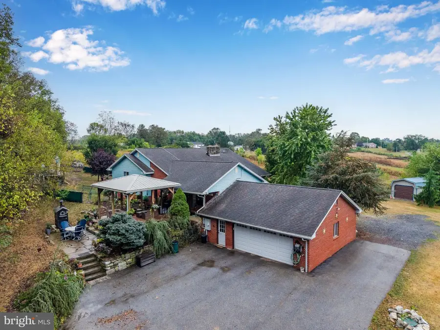 880 Creek Road, Carlisle, PA 17015 - Image #3