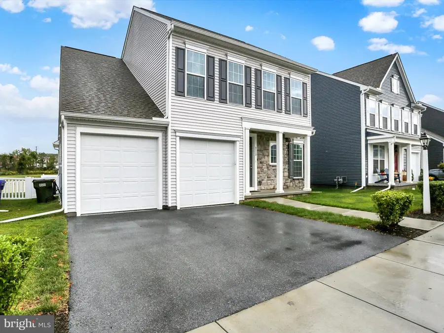 3113 Bullfinch Lane, Mechanicsburg, PA 17055 - Image #2