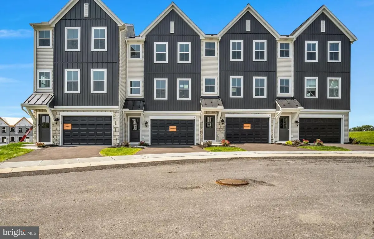 4 Morgan Cir #013-03, Carlisle, PA 17015 - Image #1