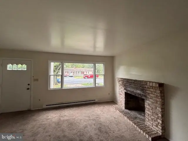 413 Juniper St, Carlisle, PA 17013 - Image #2