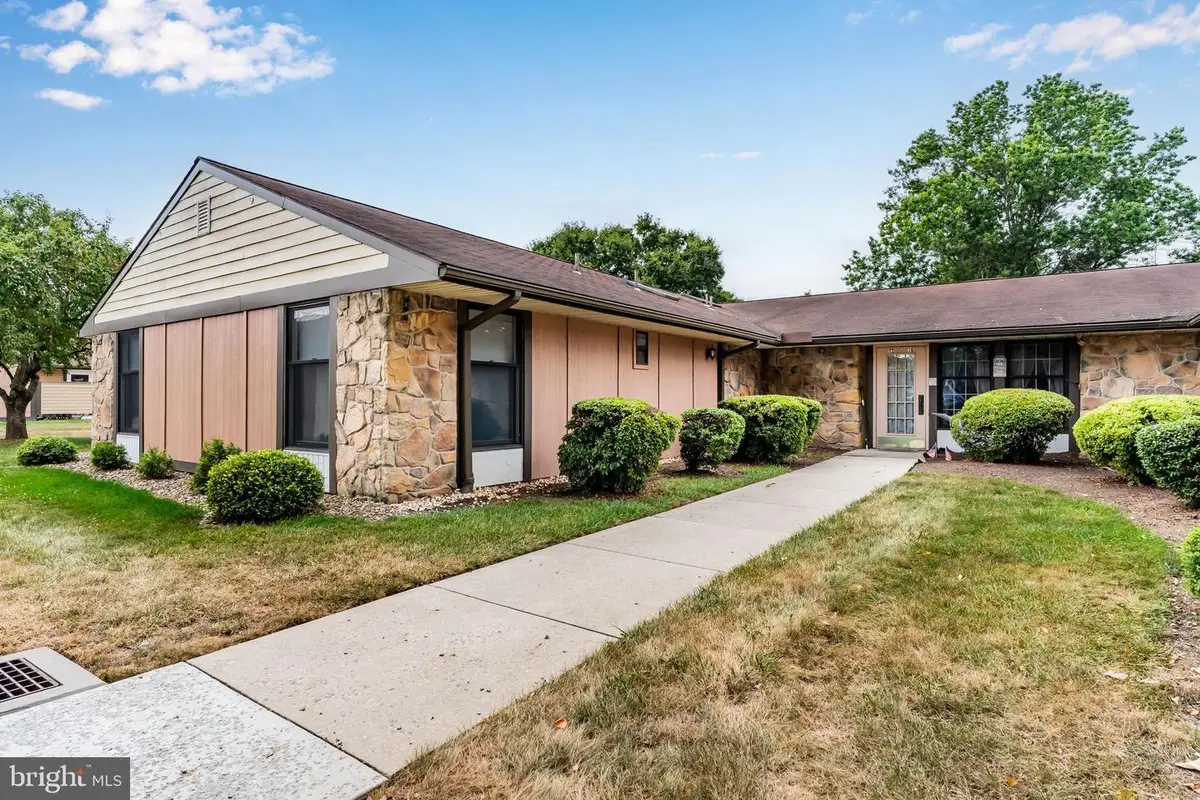 14 Abbey Court, Carlisle, PA 17015 - Image #1