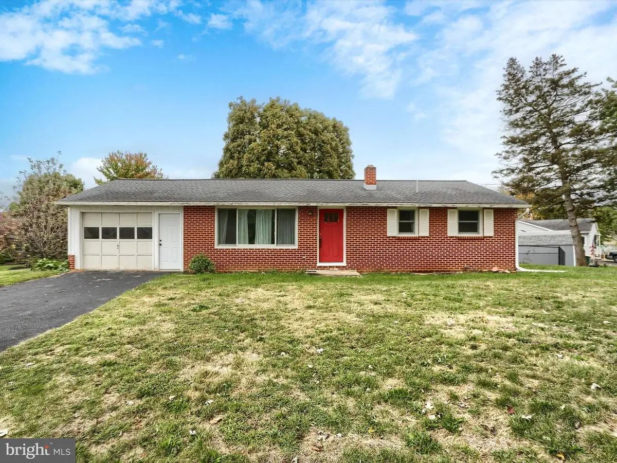 101 Garfield Drive, Carlisle, PA 17015 - Image #1