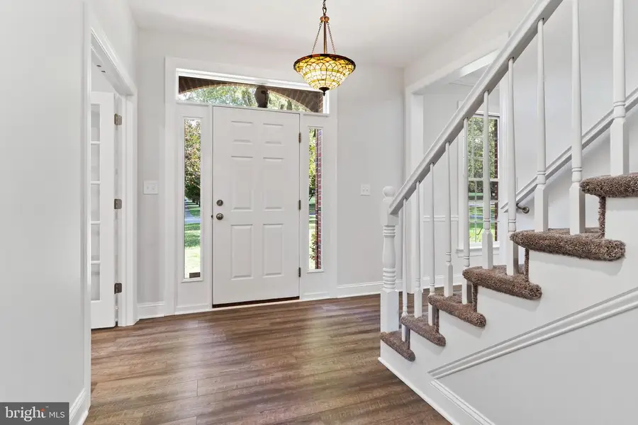 19 Sandy Bottom Rd, Carlisle, PA 17015 - Image #2