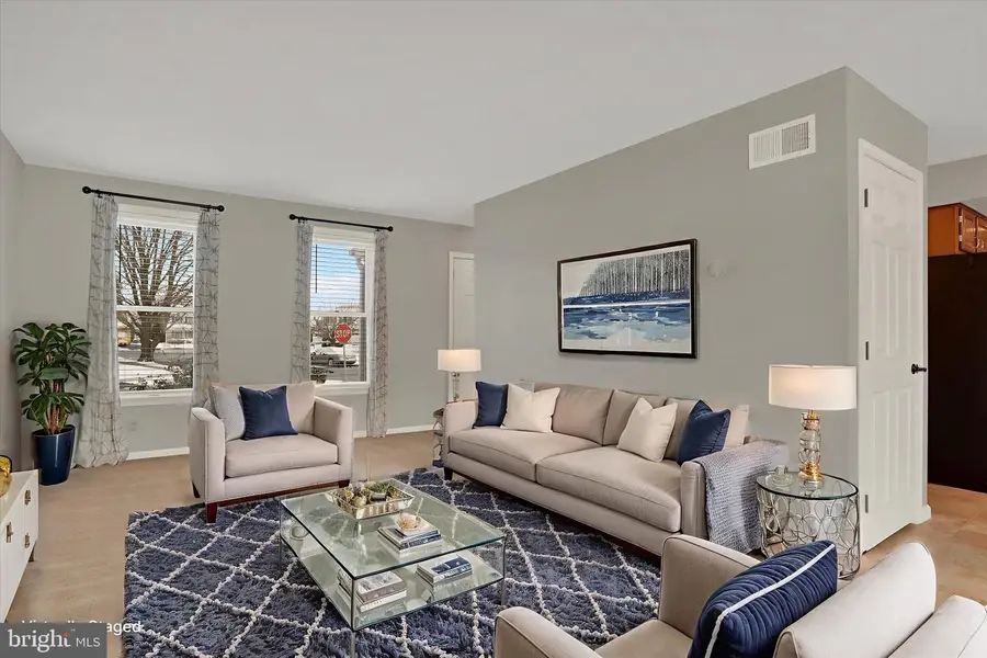 6 Matthew Ct, Carlisle, PA 17015 - Image #2