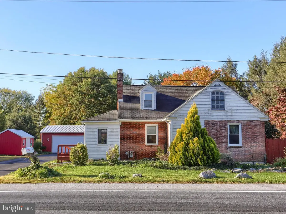 107 Hogestown Road, Mechanicsburg, PA 17050 - Image #1