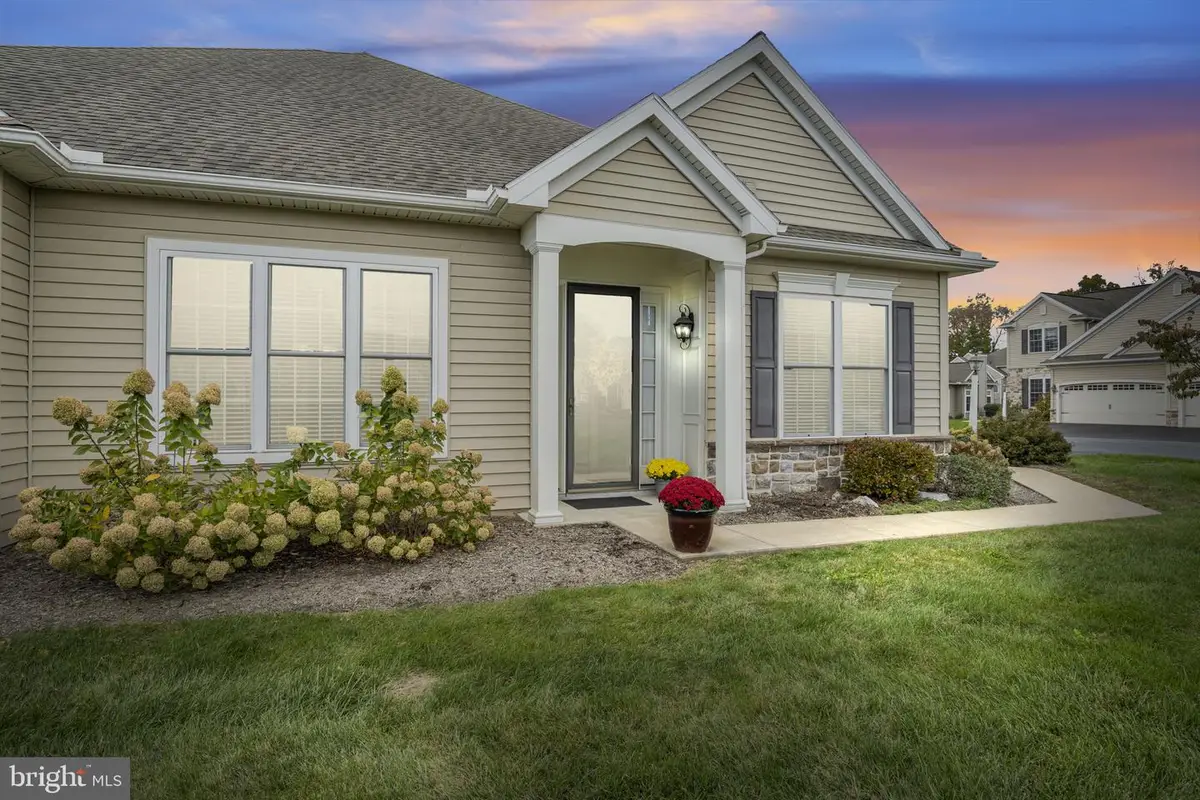 110 Bluebell Drive, Mechanicsburg, PA 17050 - Image #1