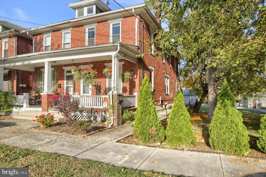 615 Bosler Ave, Lemoyne, PA 17043 - Image #2