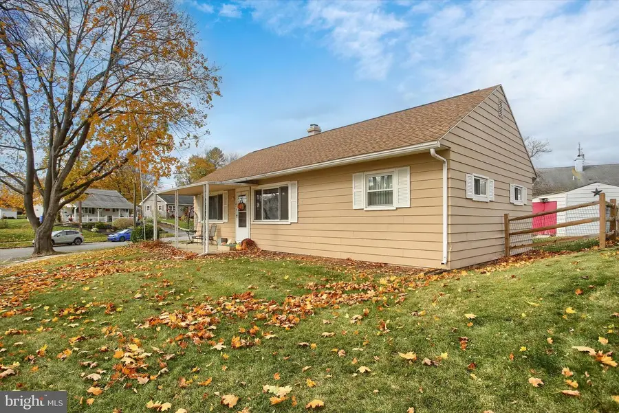 101 Cumberland Dr, Camp Hill, PA 17011 - Image #2