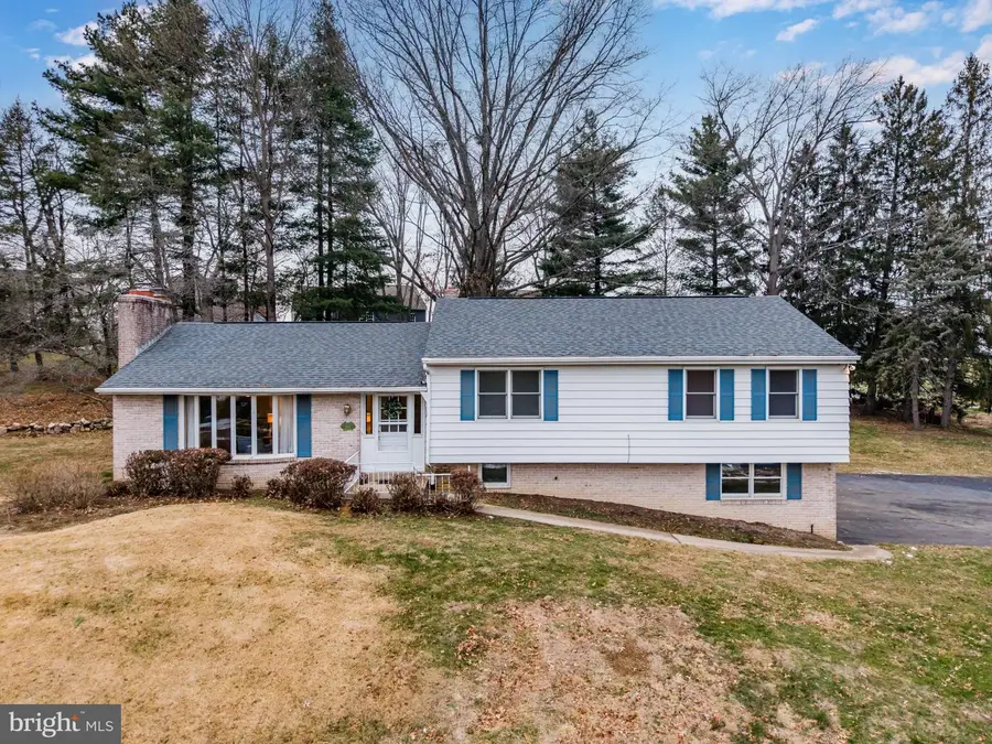 1437 Brandton Road, Mechanicsburg, PA 17055 - Image #2