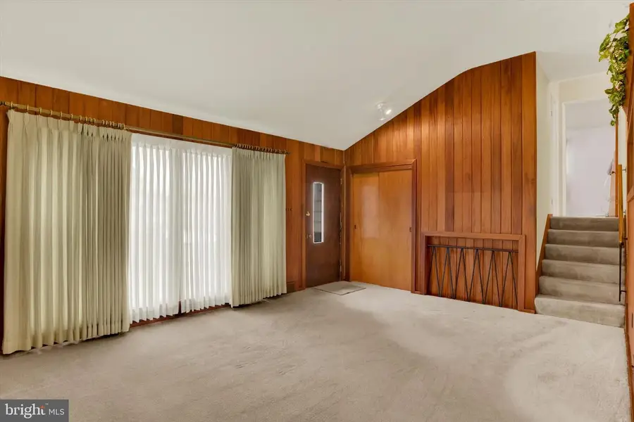 1007 Drexel Hills Boulevard, New Cumberland, PA 17070 - Image #3