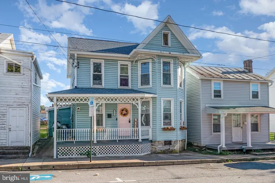 112 E Burd Street, Shippensburg, PA 17257 - Image #2