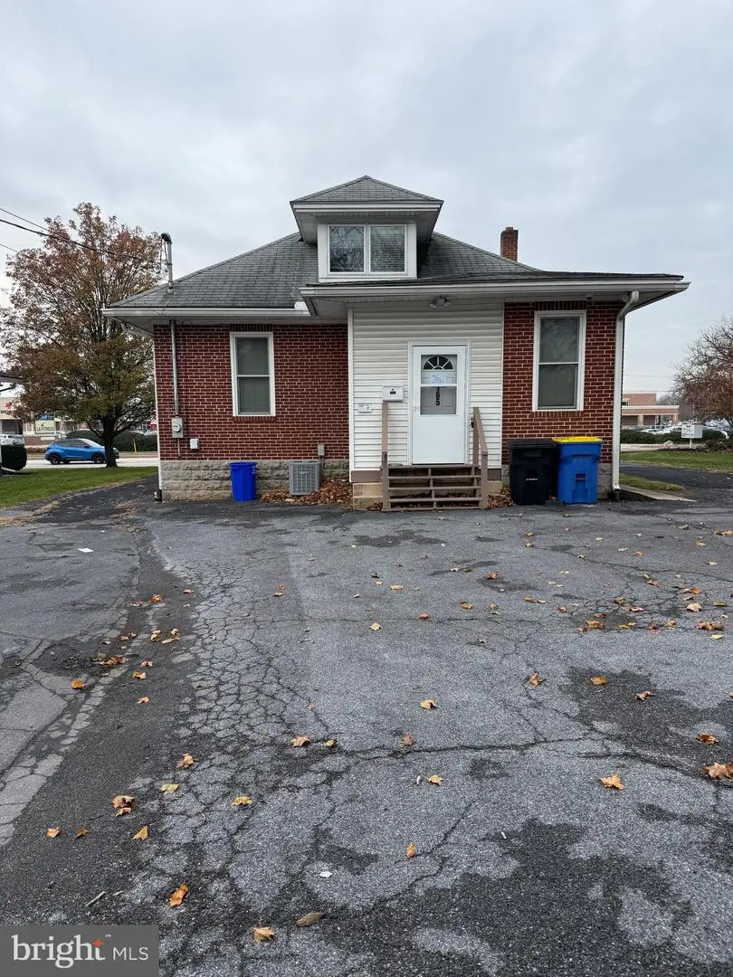165 S 32nd St, Camp Hill, PA 17011 - Image #3