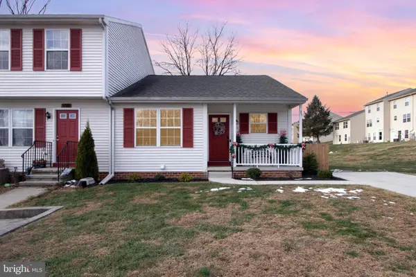 160 Marbeth Avenue, CARLISLE, PA 17013