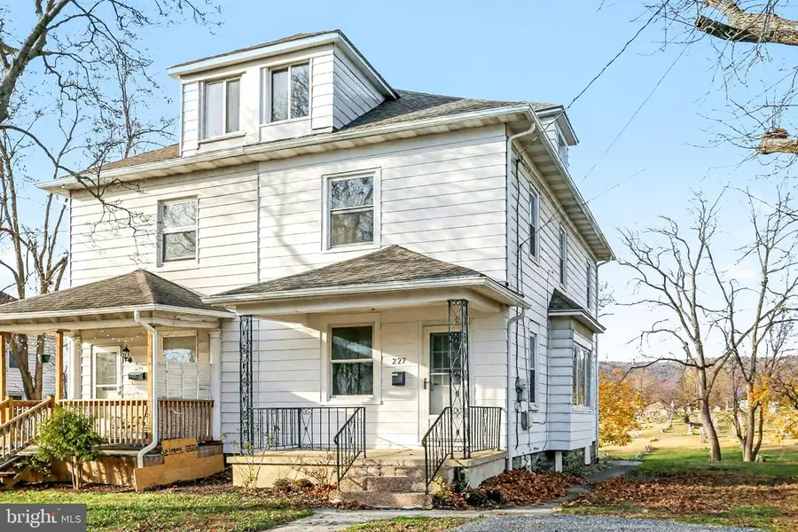 227 W Dauphin St, Enola, PA 17025 - Image #2