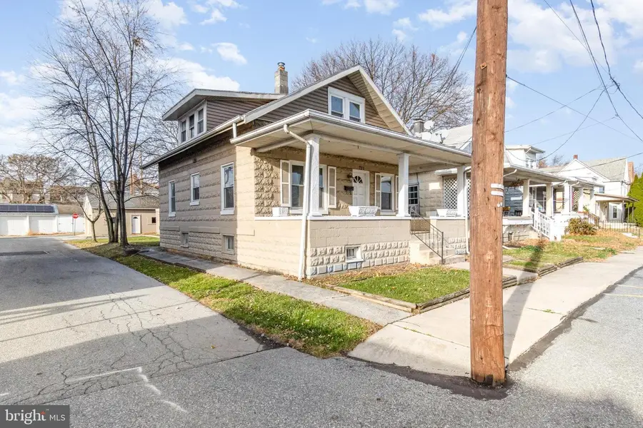 721 Herman Ave, Lemoyne, PA 17043 - Image #2