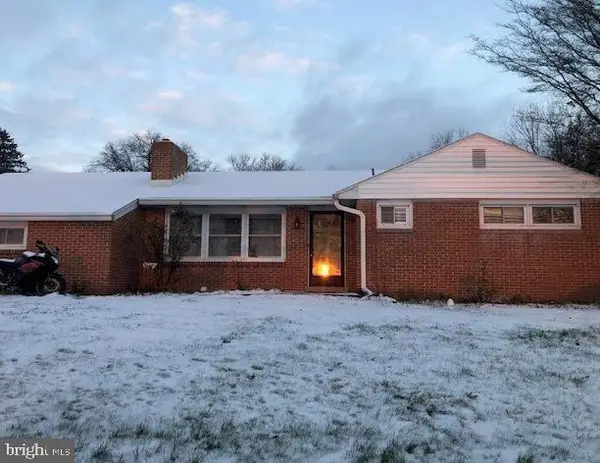 301 Mount Allen Drive, MECHANICSBURG, PA 17055