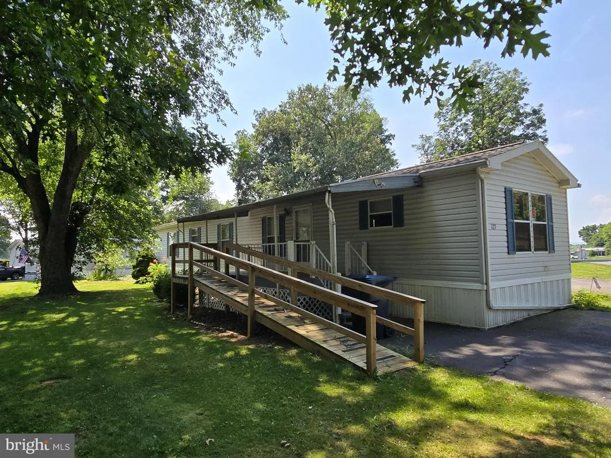 123 Valley Dr #123, Shippensburg, PA 17257 - Image #1