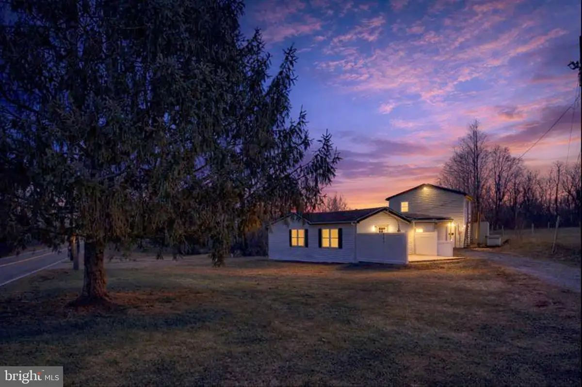 393 Sherwood Drive, Carlisle, PA 17015 - Image #1