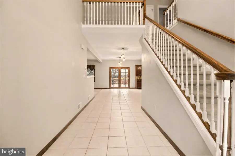 506 Francis Dr, Mechanicsburg, PA 17050 - Image #3