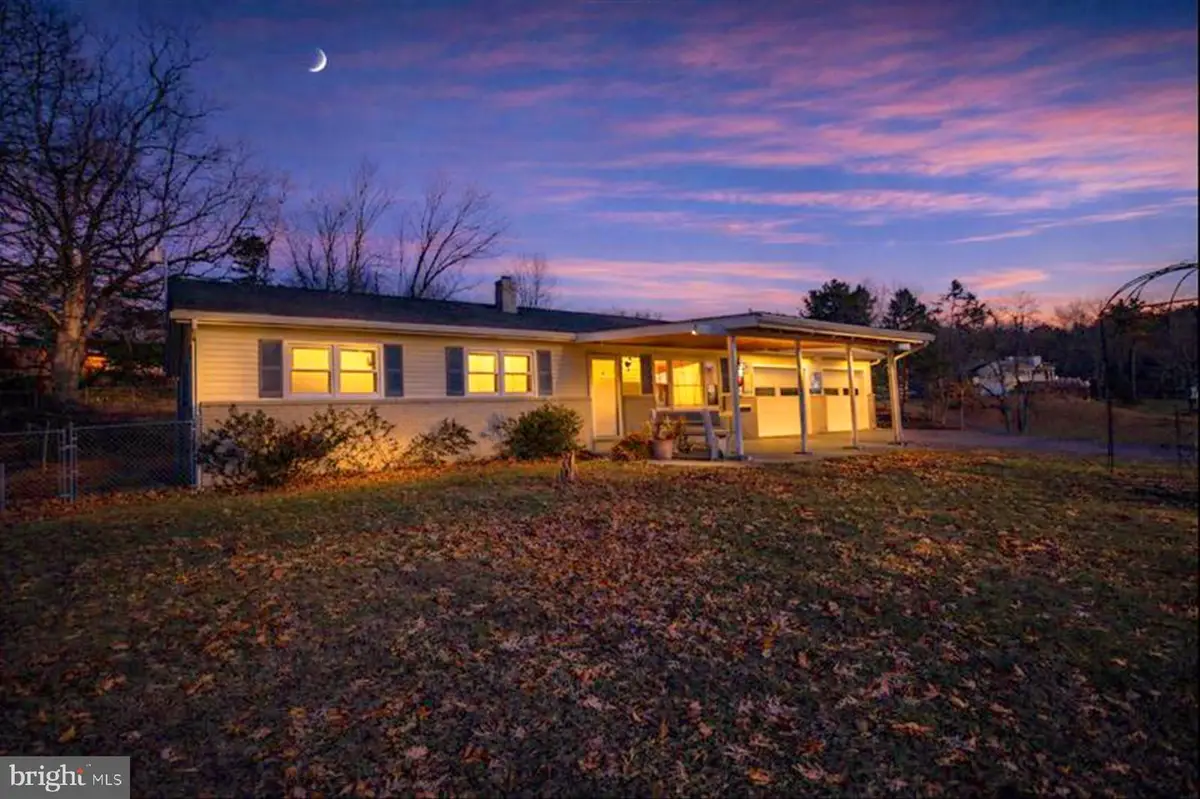970 Cranes Gap Rd, Carlisle, PA 17013 - Image #1
