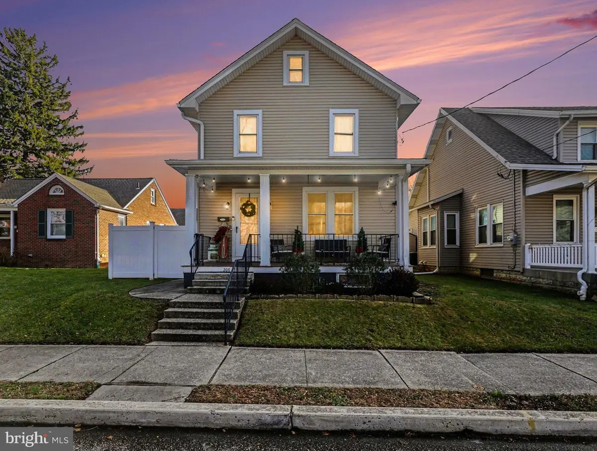 206 East Simpson Street, Mechanicsburg, PA 17055 - Image #1