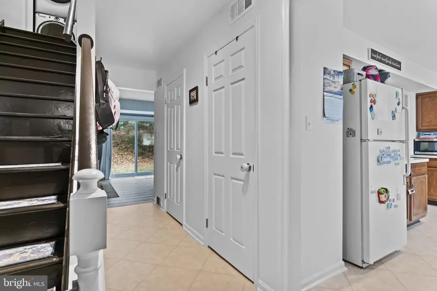 1833 Creek View Dr, New Cumberland, PA 17070 - Image #3